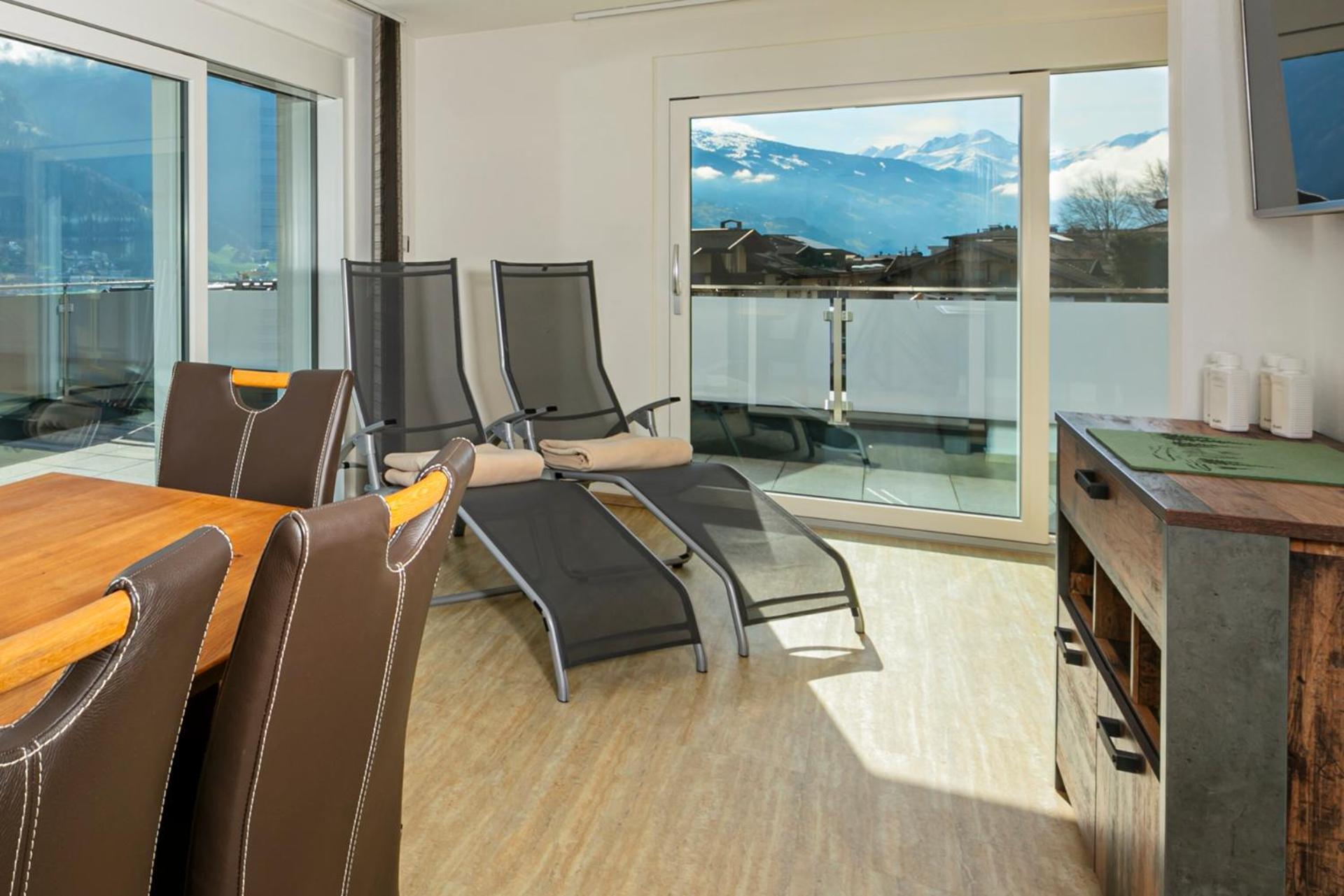 H21 - Modernes Ferienhaus 145Qm, 4Sz, Wellnessbereich Mit Sauna Und Dachterrasse Mit Panoramablick, Kuehlen Und Heizen Mit Geothermie Fügen Extérieur photo