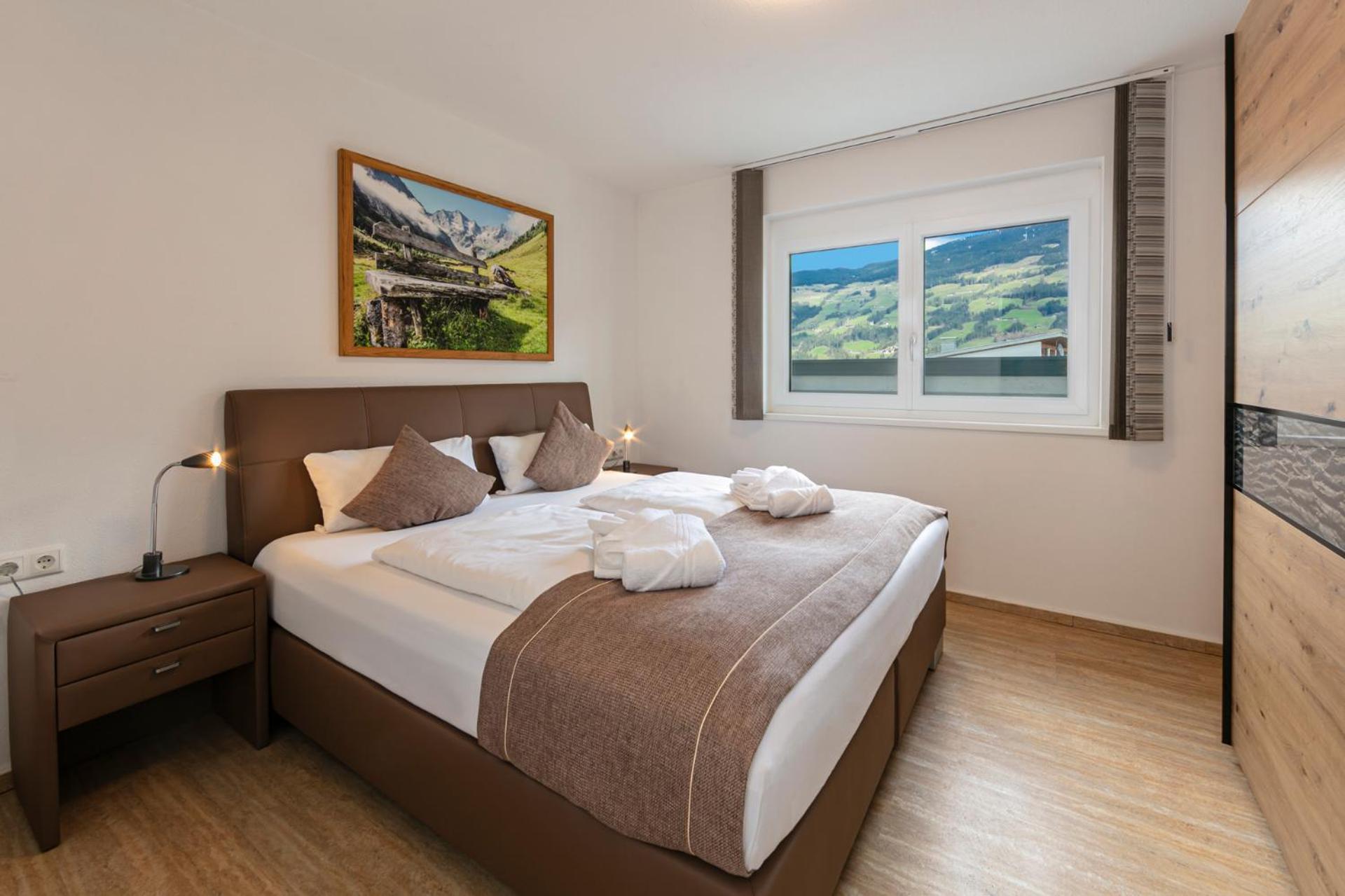 H21 - Modernes Ferienhaus 145Qm, 4Sz, Wellnessbereich Mit Sauna Und Dachterrasse Mit Panoramablick, Kuehlen Und Heizen Mit Geothermie Fügen Extérieur photo
